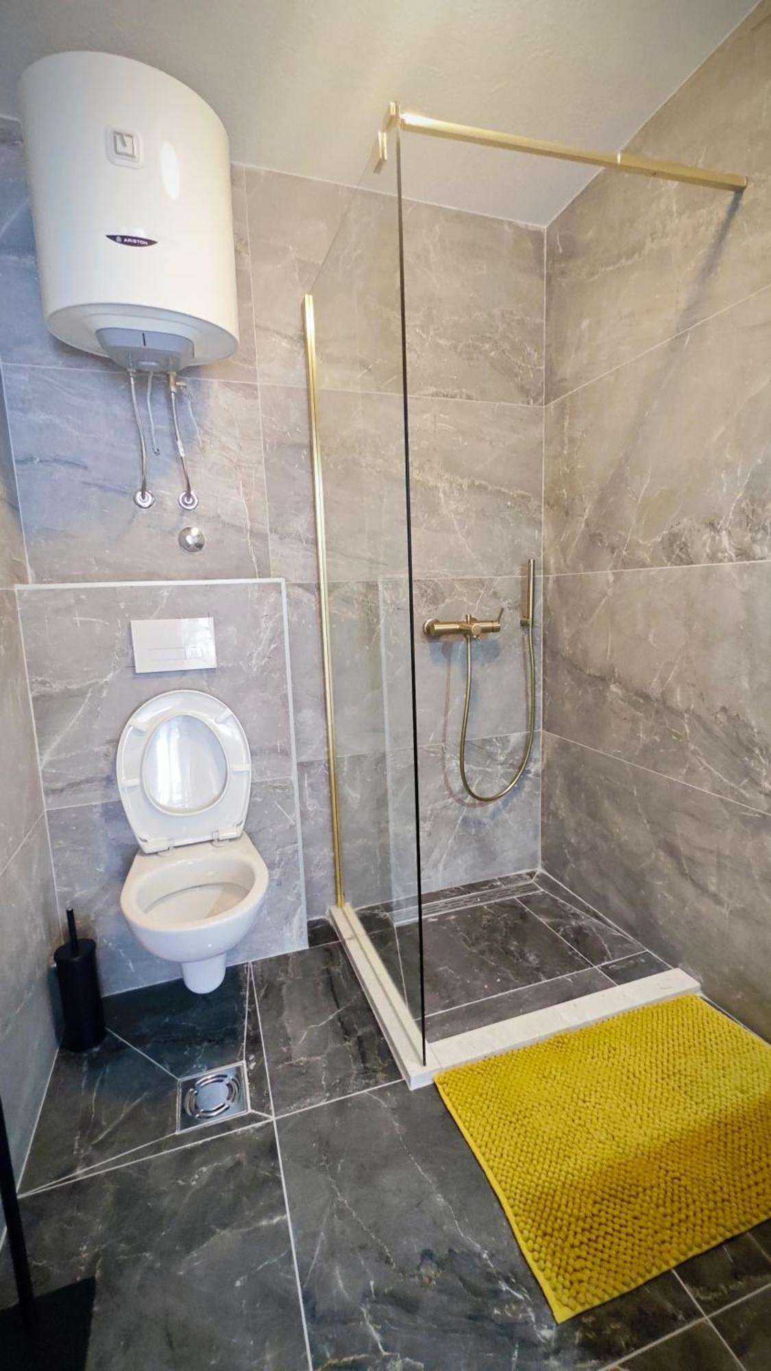 Apartmani Radovic ビエラ エクステリア 写真