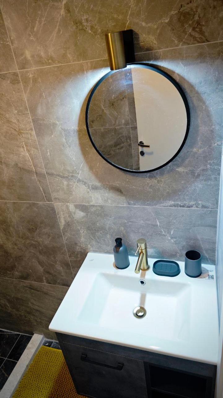 Apartmani Radovic ビエラ エクステリア 写真